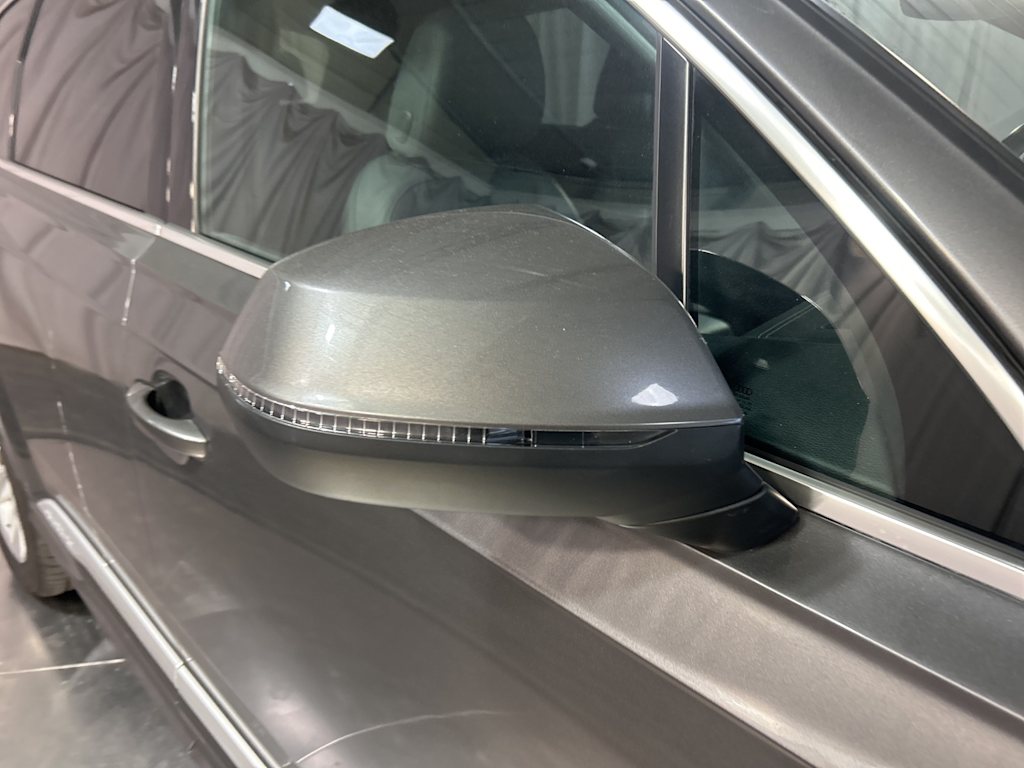 Thumbnail: 2023 Audi Q7 - 4