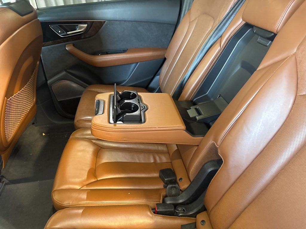 Thumbnail: 2017 Audi Q7 - 24