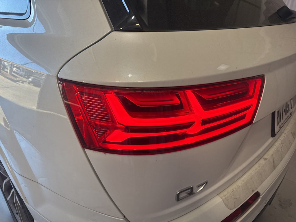 Thumbnail: 2017 Audi Q7 - 19