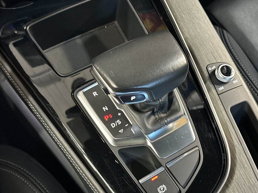 Thumbnail: 2024 Audi A4 - 14
