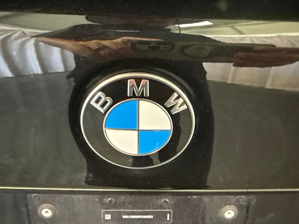 Thumbnail: 2023 BMW 5 Series - 20