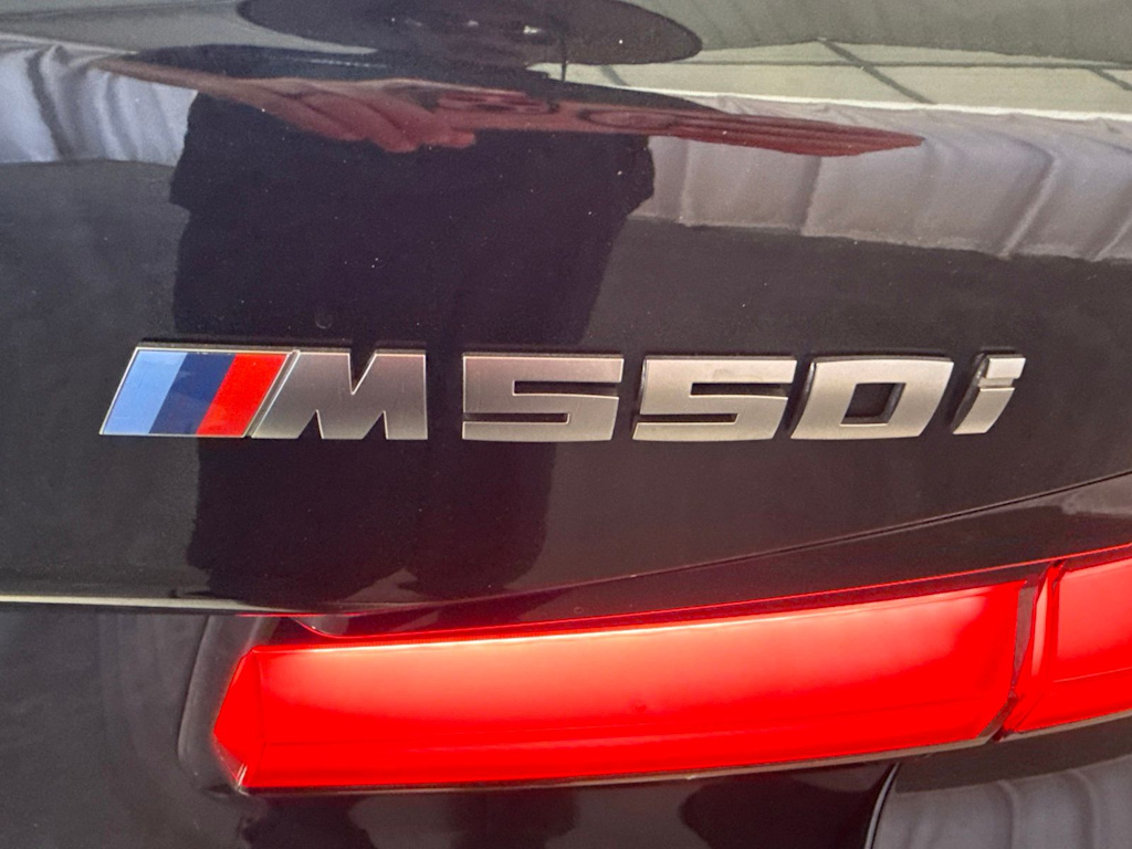 Thumbnail: 2023 BMW 5 Series - 21
