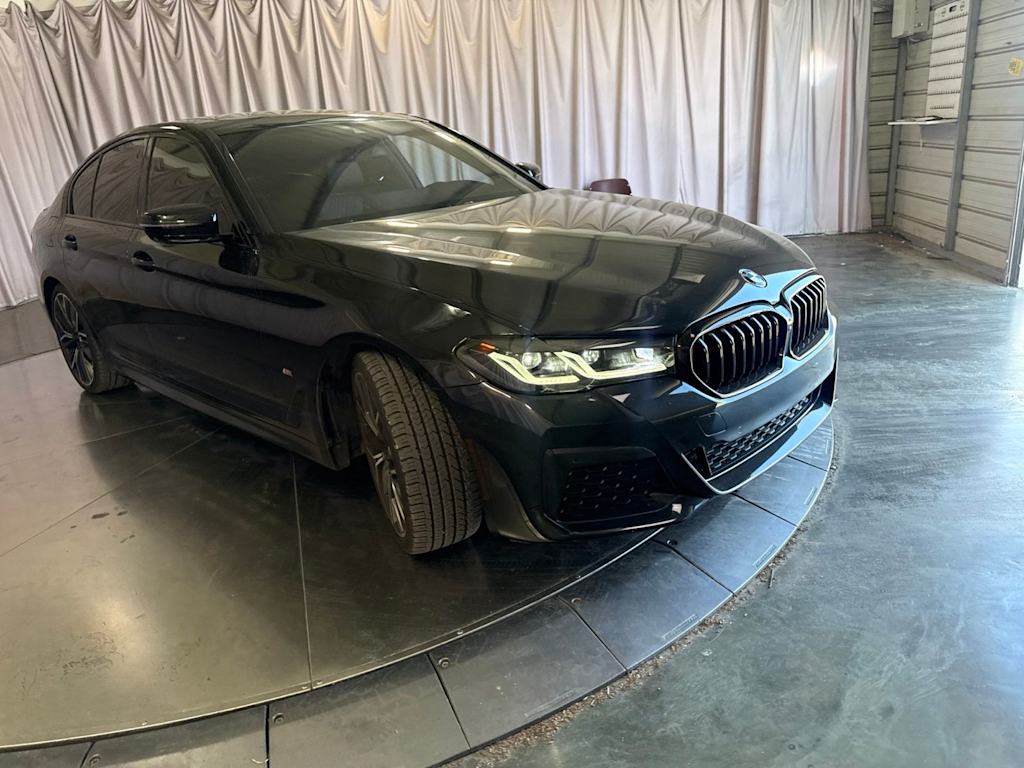 Thumbnail: 2023 BMW 5 Series - 7