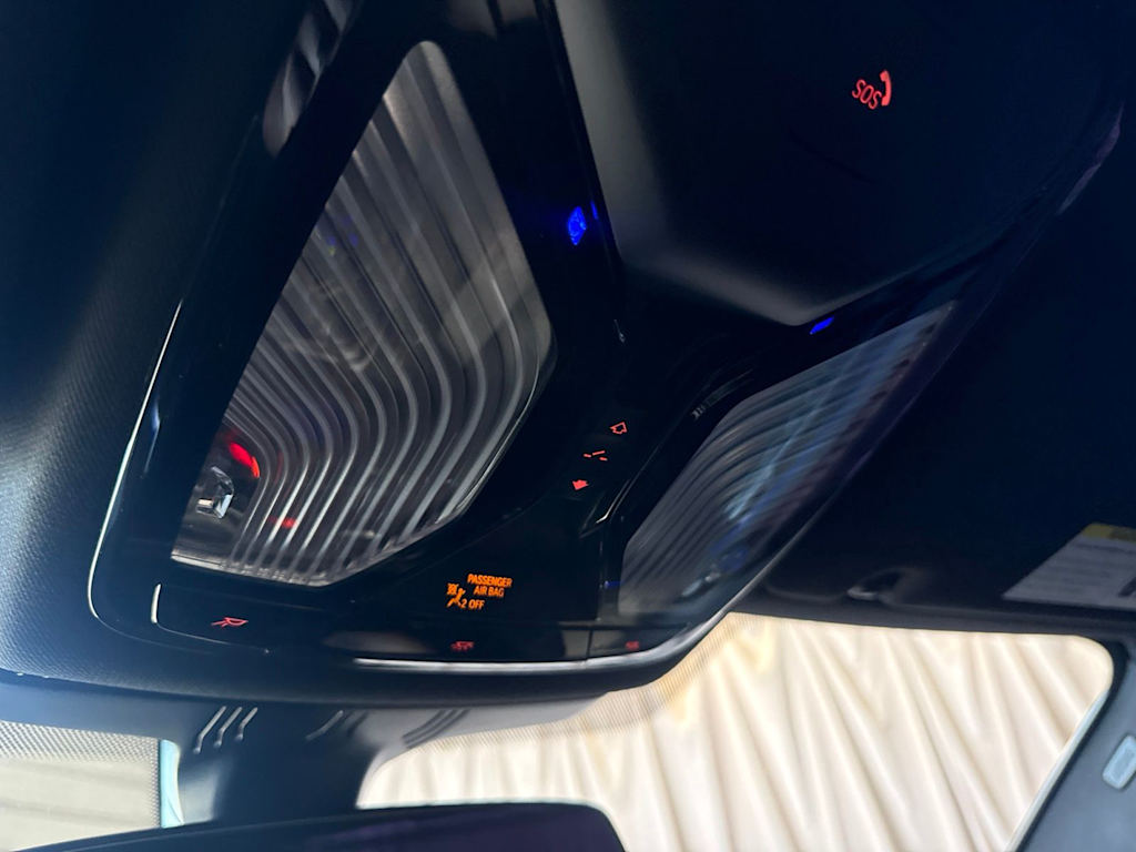 Thumbnail: 2023 BMW 5 Series - 29