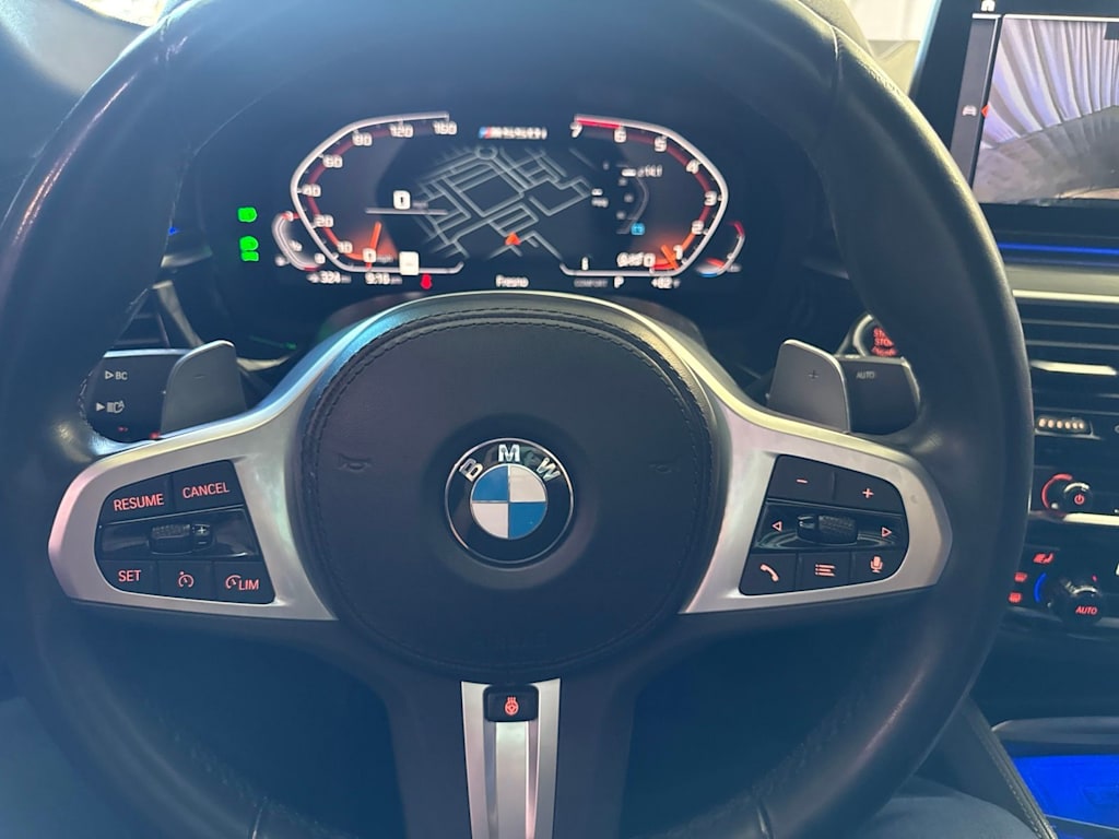Thumbnail: 2023 BMW 5 Series - 2