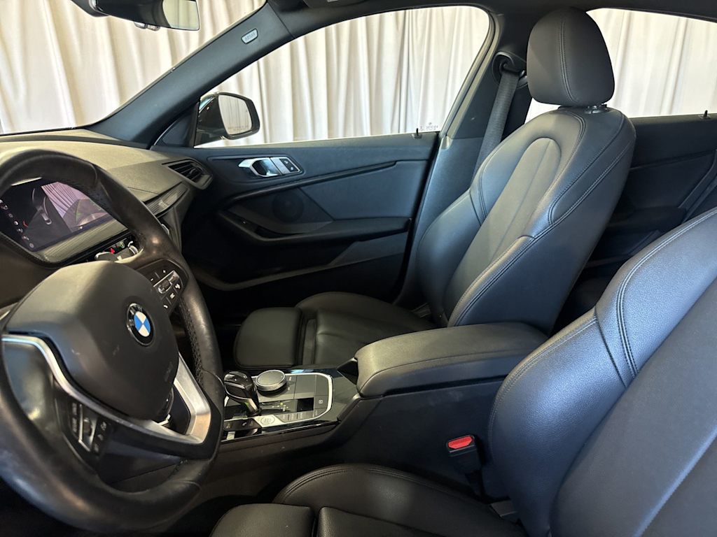 Thumbnail: 2020 BMW 2 Series - 9