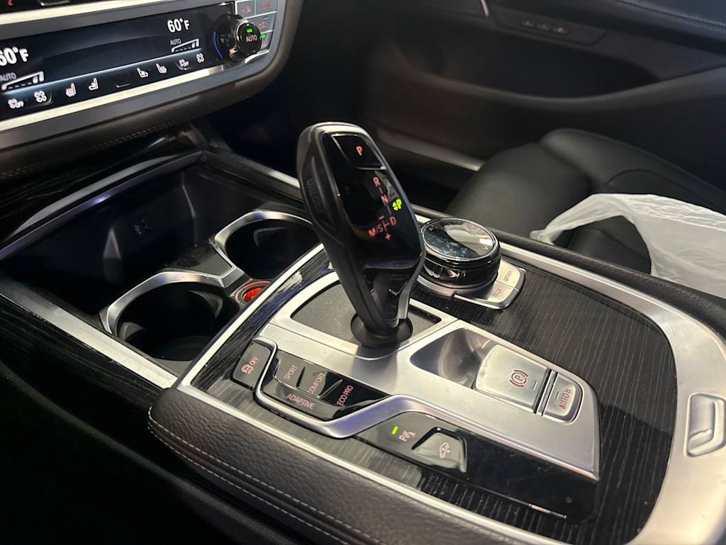 Thumbnail: 2019 BMW 7 Series - 10