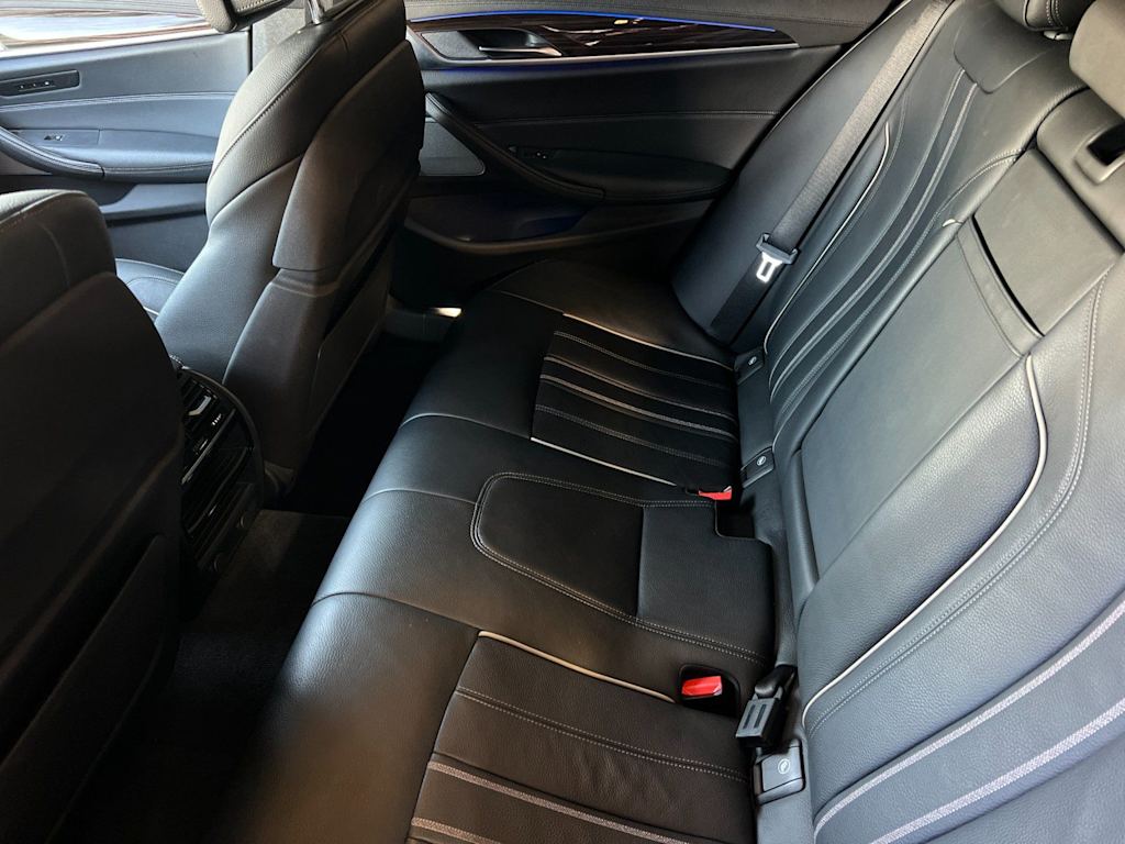 Thumbnail: 2019 BMW 5 Series - 10