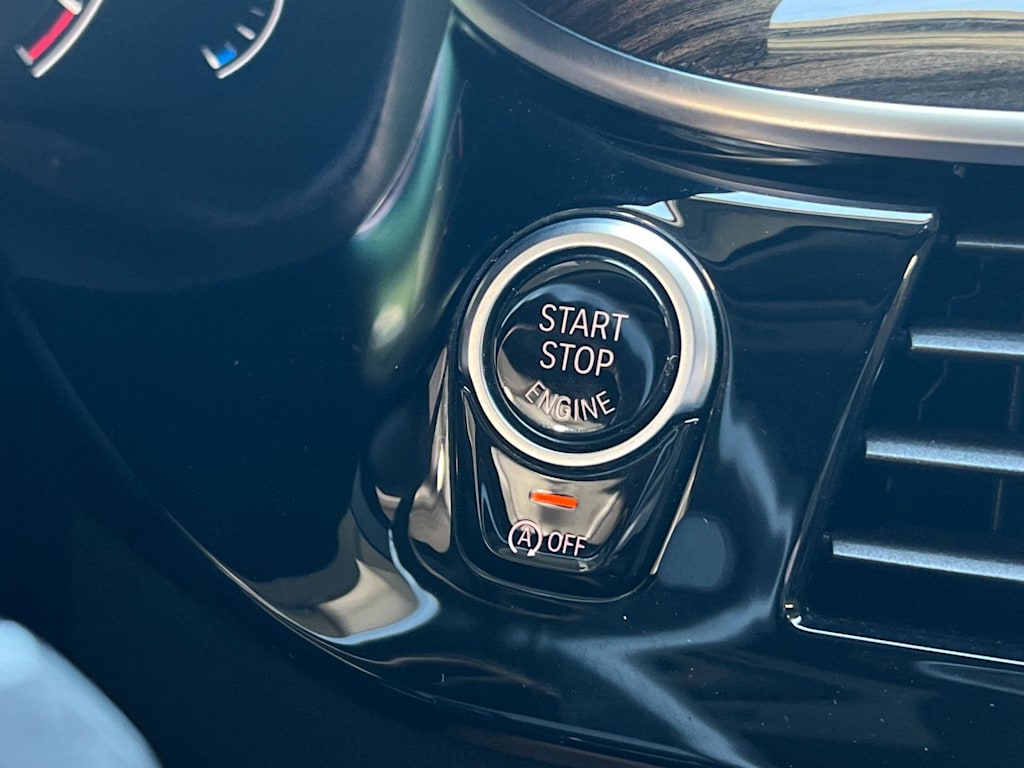 Thumbnail: 2019 BMW 5 Series - 27