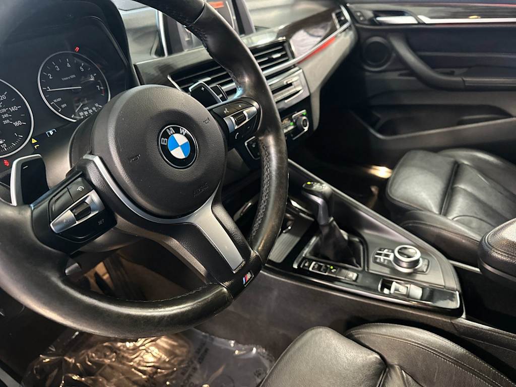 Thumbnail: 2017 BMW X1 - 9