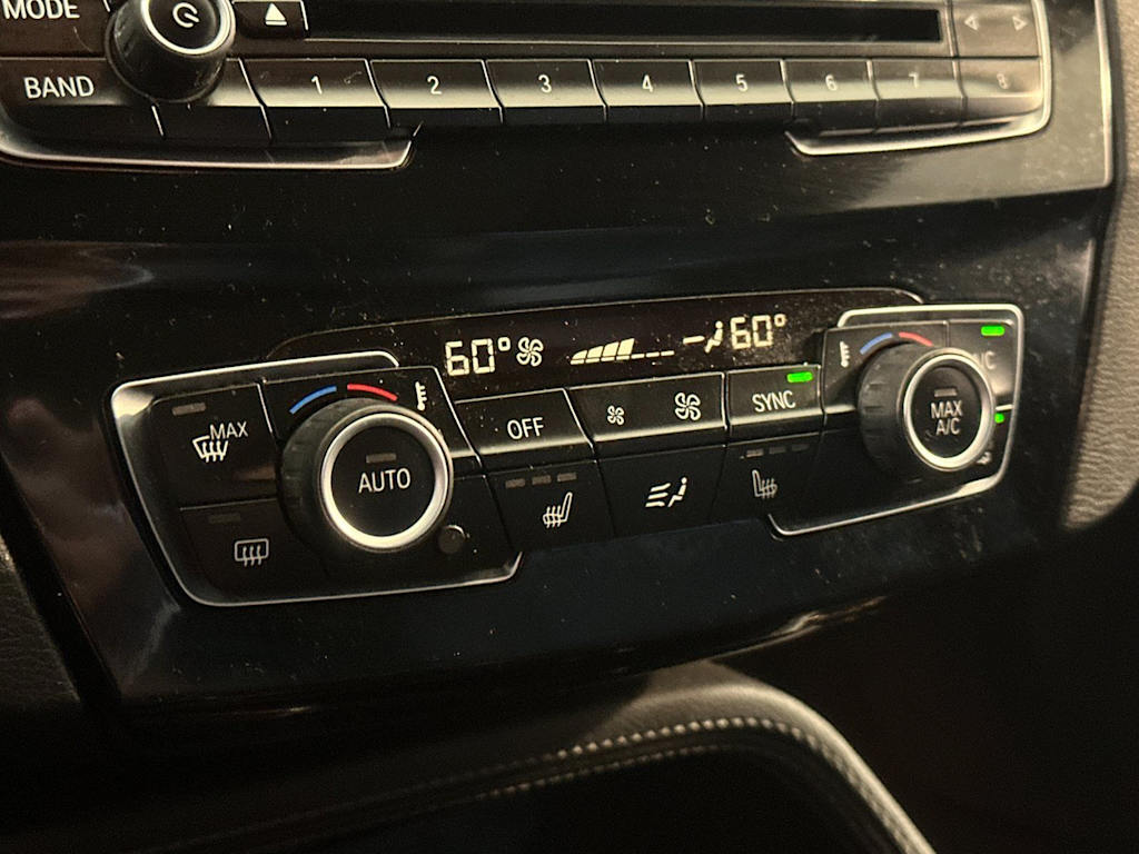 Thumbnail: 2017 BMW X1 - 26