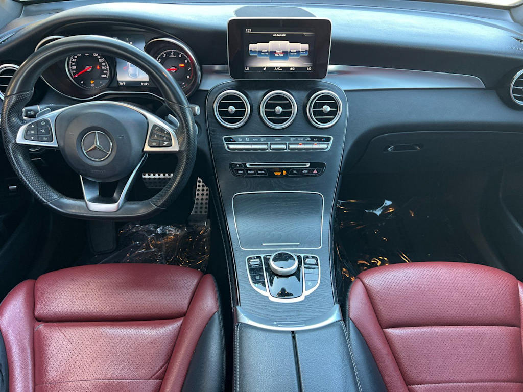 Thumbnail: 2018 Mercedes-Benz GLC - 2