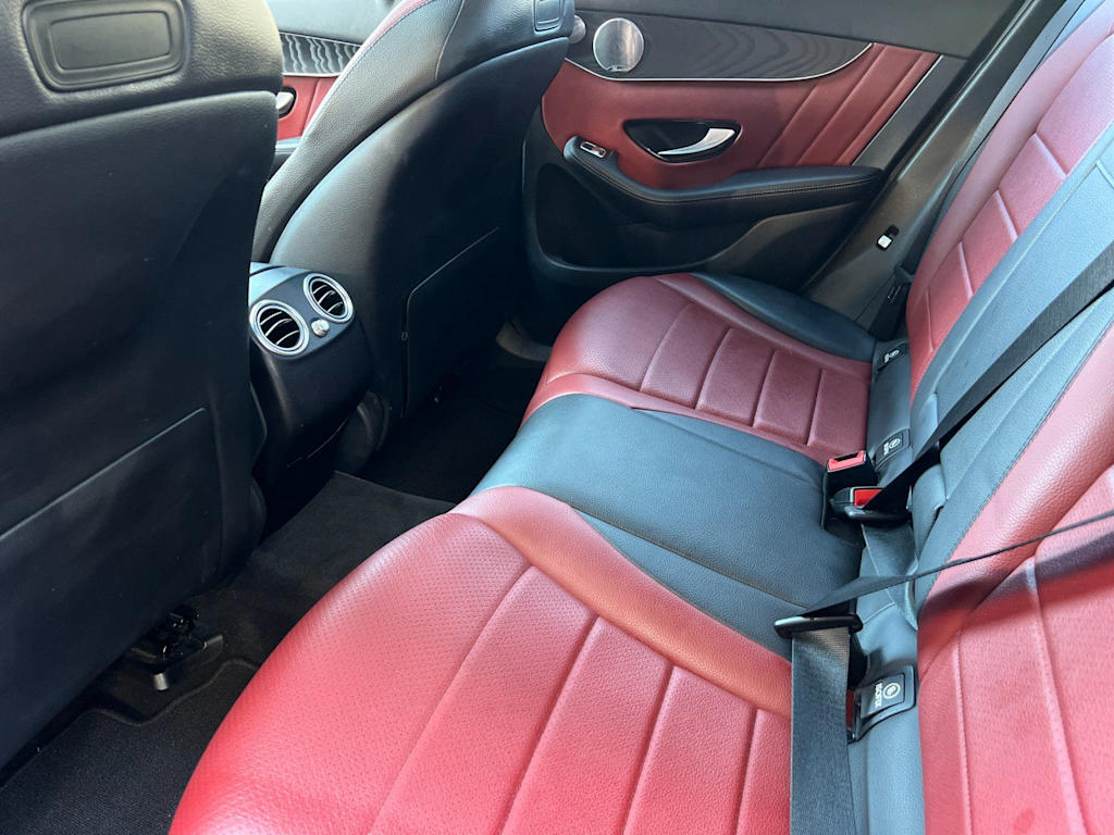 Thumbnail: 2018 Mercedes-Benz GLC - 10