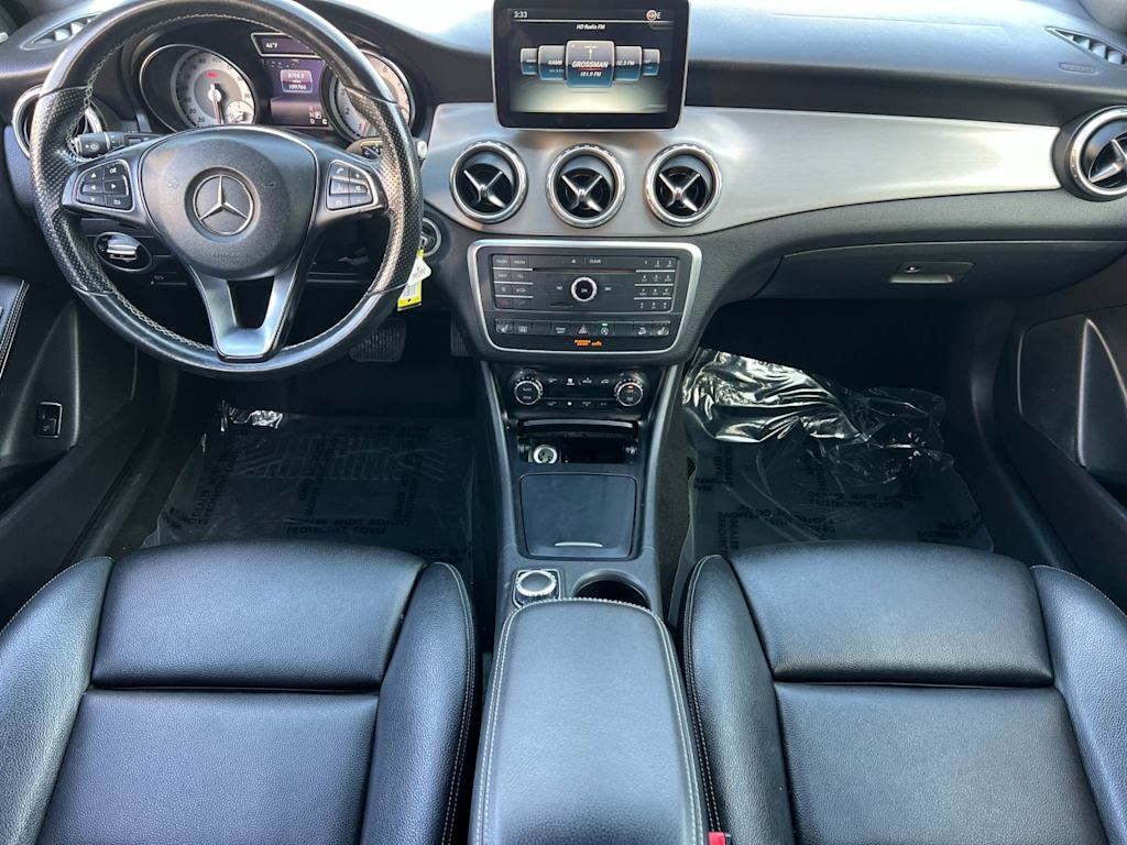 Thumbnail: 2016 Mercedes-Benz GLA - 2