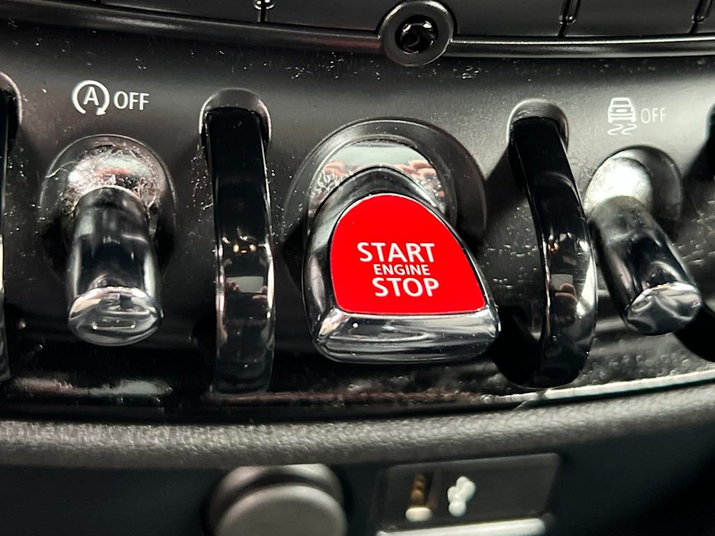 Thumbnail: 2021 MINI Cooper Clubman - 28