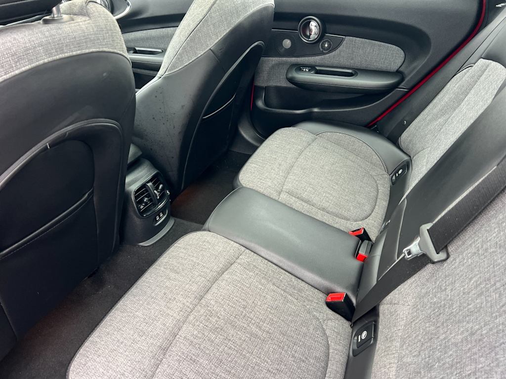 Thumbnail: 2021 MINI Cooper Clubman - 10