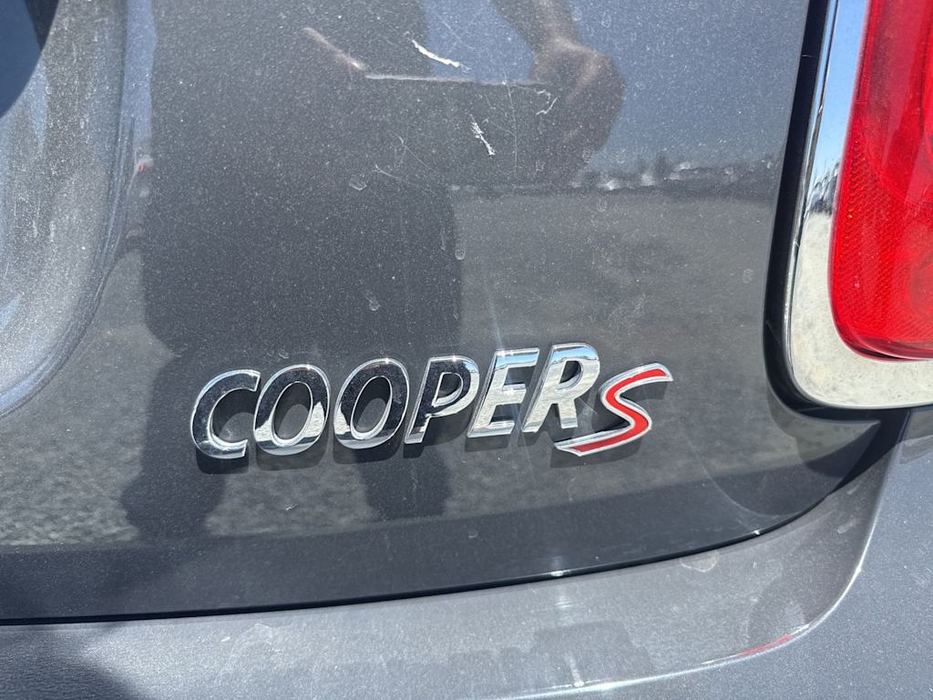 Thumbnail: 2017 MINI Cooper - 16