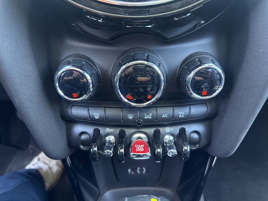 Thumbnail: 2017 MINI Cooper - 23