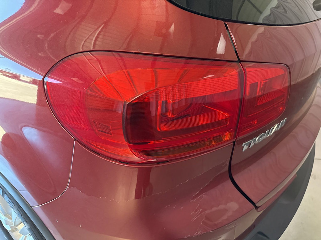 Thumbnail: 2015 Volkswagen Tiguan - 19