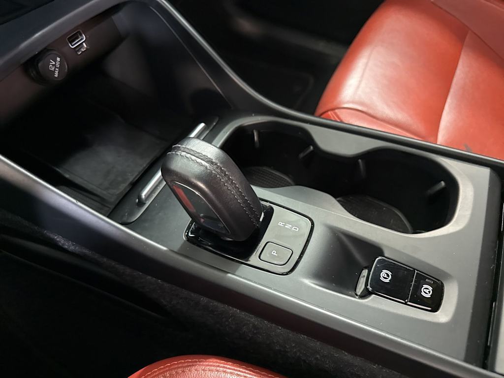 2020 Volvo XC40 Momentum - Photo 11