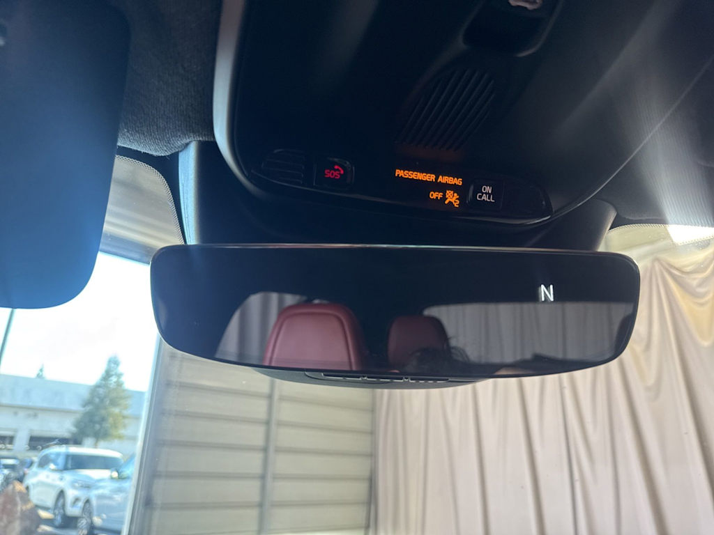 2020 Volvo XC40 Momentum - Photo 24