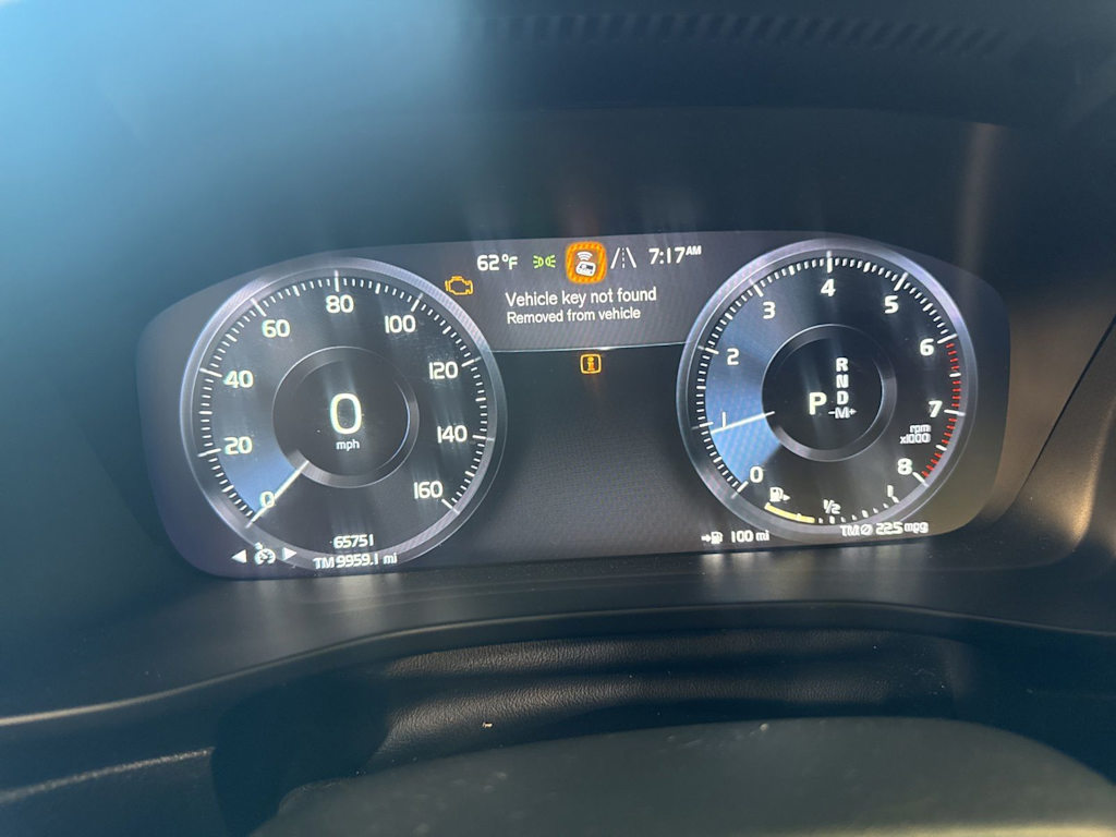2020 Volvo XC40 Momentum - Photo 12