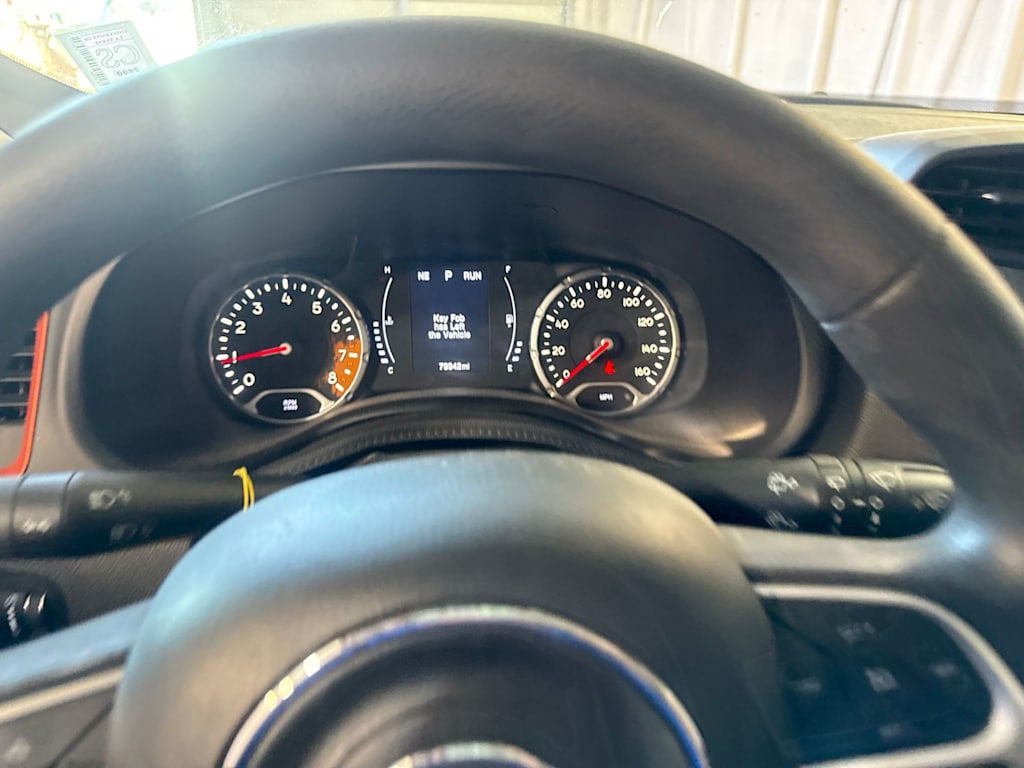 Thumbnail: 2018 Jeep Renegade - 12