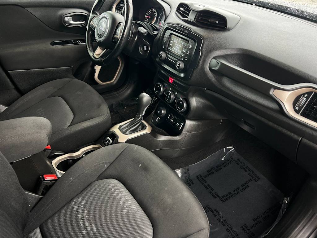 Thumbnail: 2017 Jeep Renegade - 13