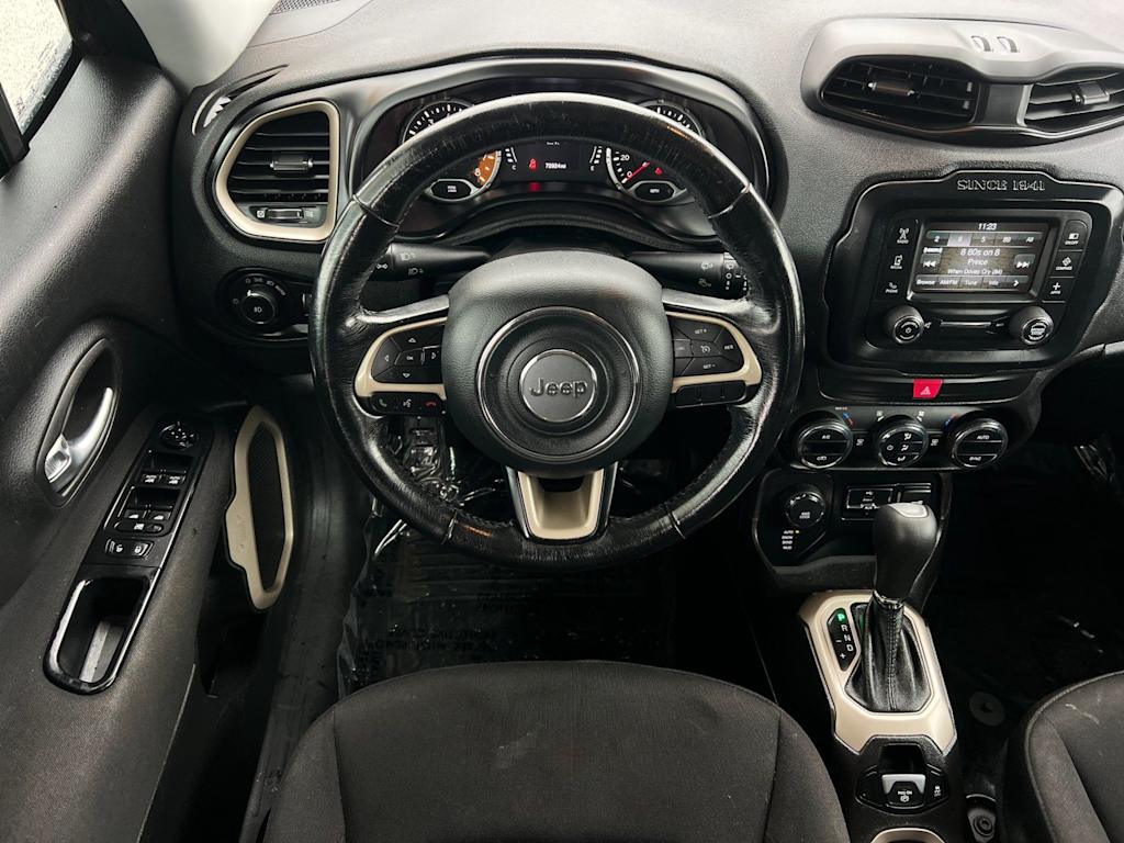 Thumbnail: 2017 Jeep Renegade - 12