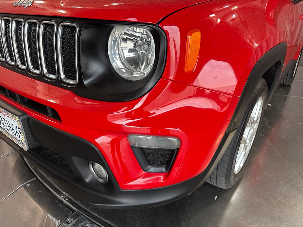 Thumbnail: 2021 Jeep Renegade - 18