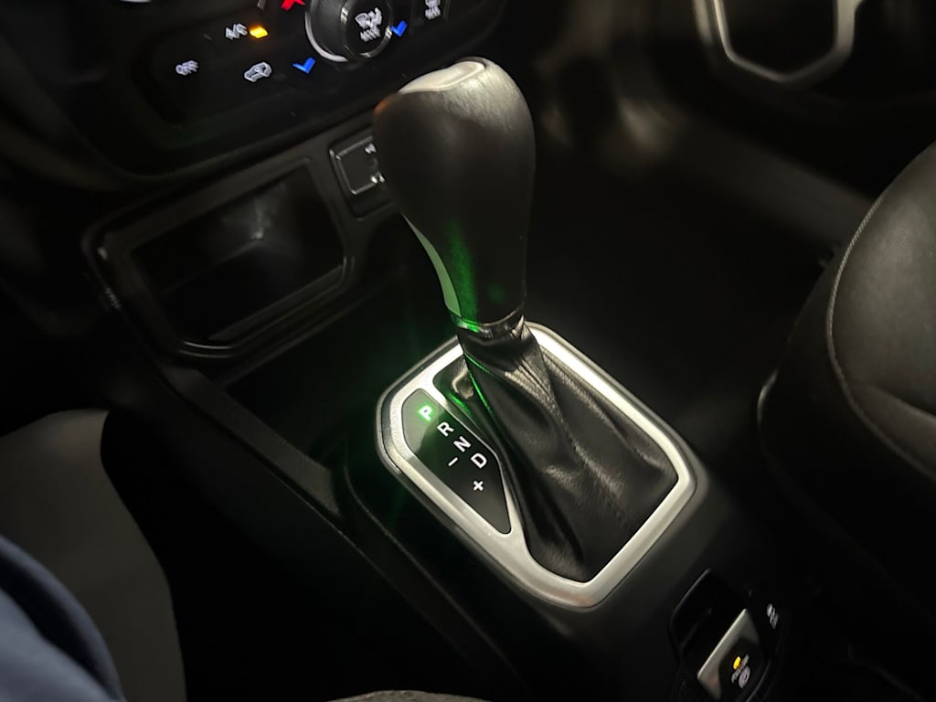 Thumbnail: 2021 Jeep Renegade - 12