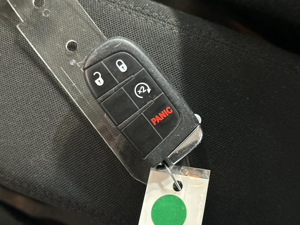 Thumbnail: 2021 Jeep Renegade - 19