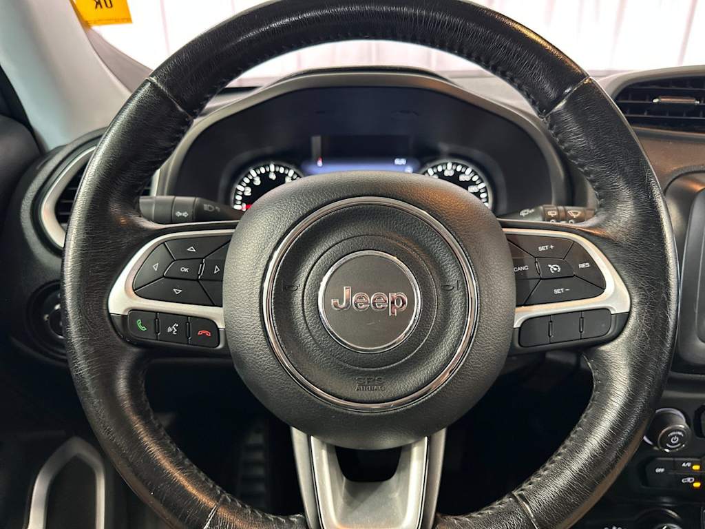 Thumbnail: 2021 Jeep Renegade - 14