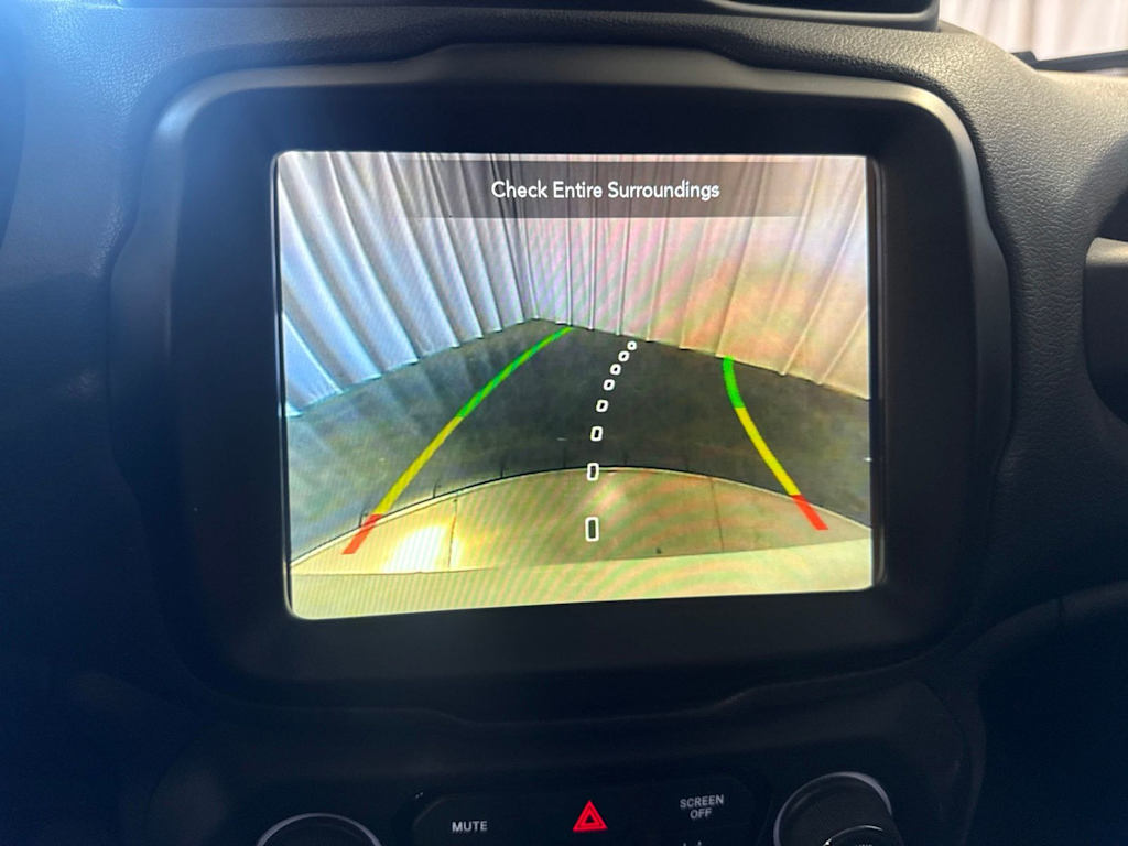Thumbnail: 2023 Jeep Renegade - 31