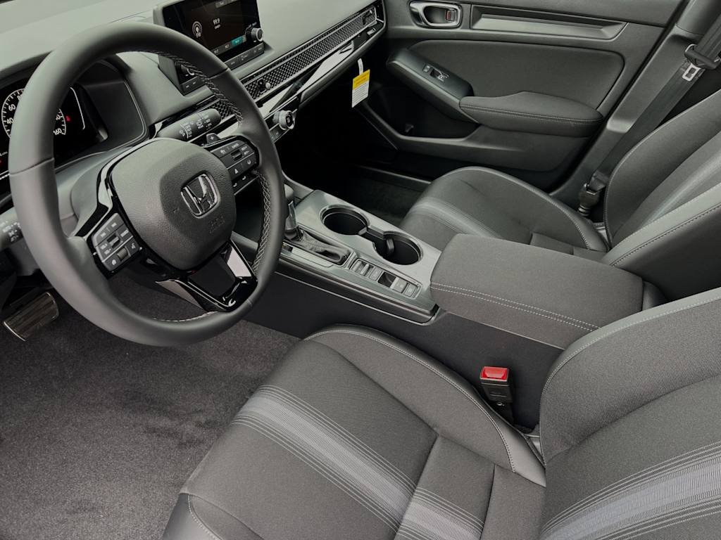 2025 Honda Civic Sport 8