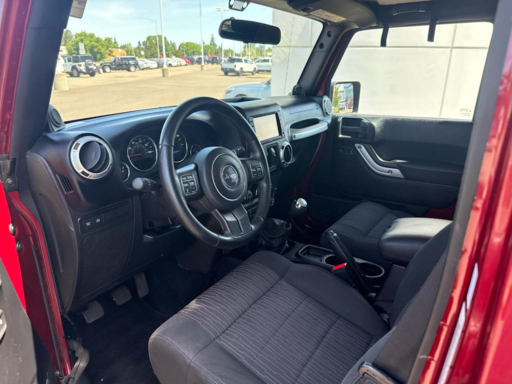 Thumbnail: 2012 Jeep Wrangler - 8