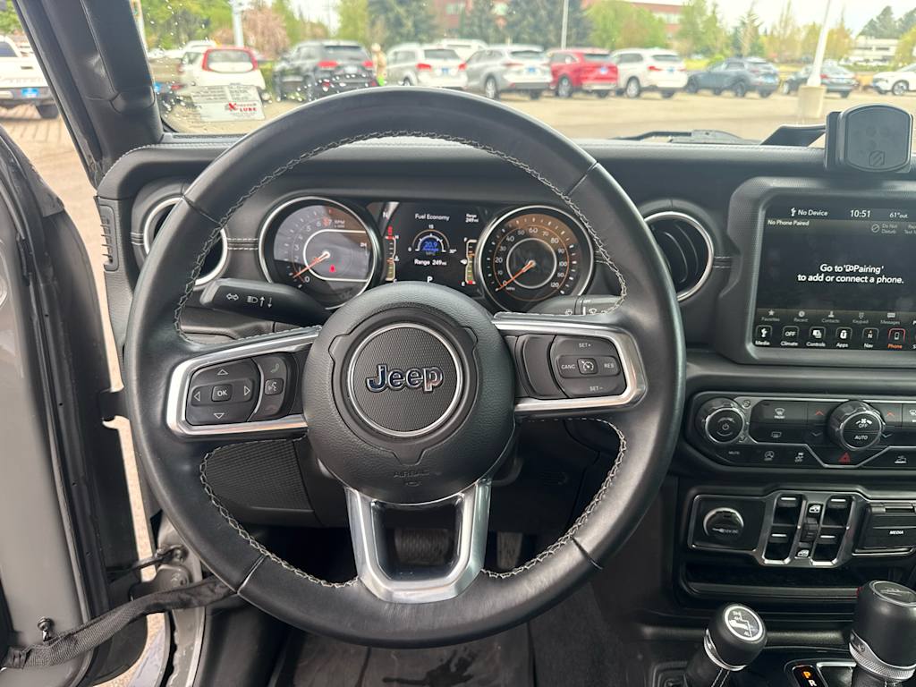 Thumbnail: 2021 Jeep Gladiator - 12
