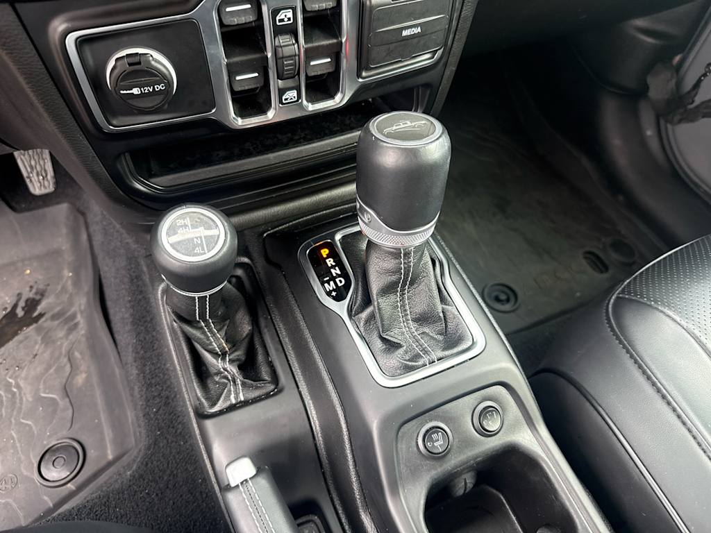 Thumbnail: 2021 Jeep Gladiator - 14