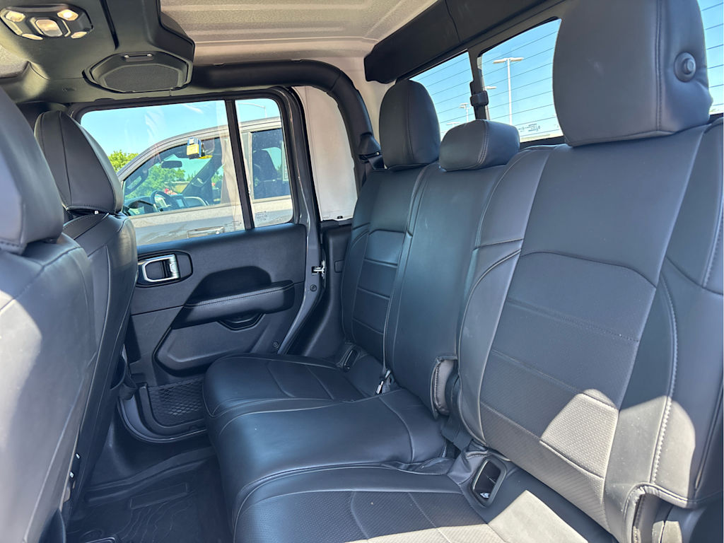 Thumbnail: 2021 Jeep Gladiator - 19