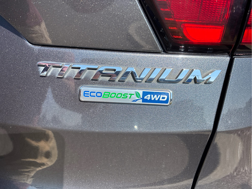 Thumbnail: 2019 Ford Escape - 7