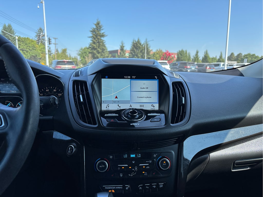 Thumbnail: 2019 Ford Escape - 14