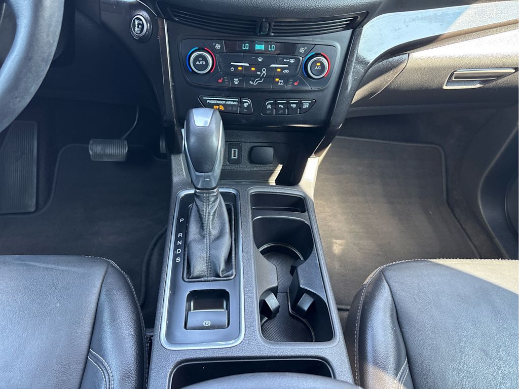 Thumbnail: 2019 Ford Escape - 15