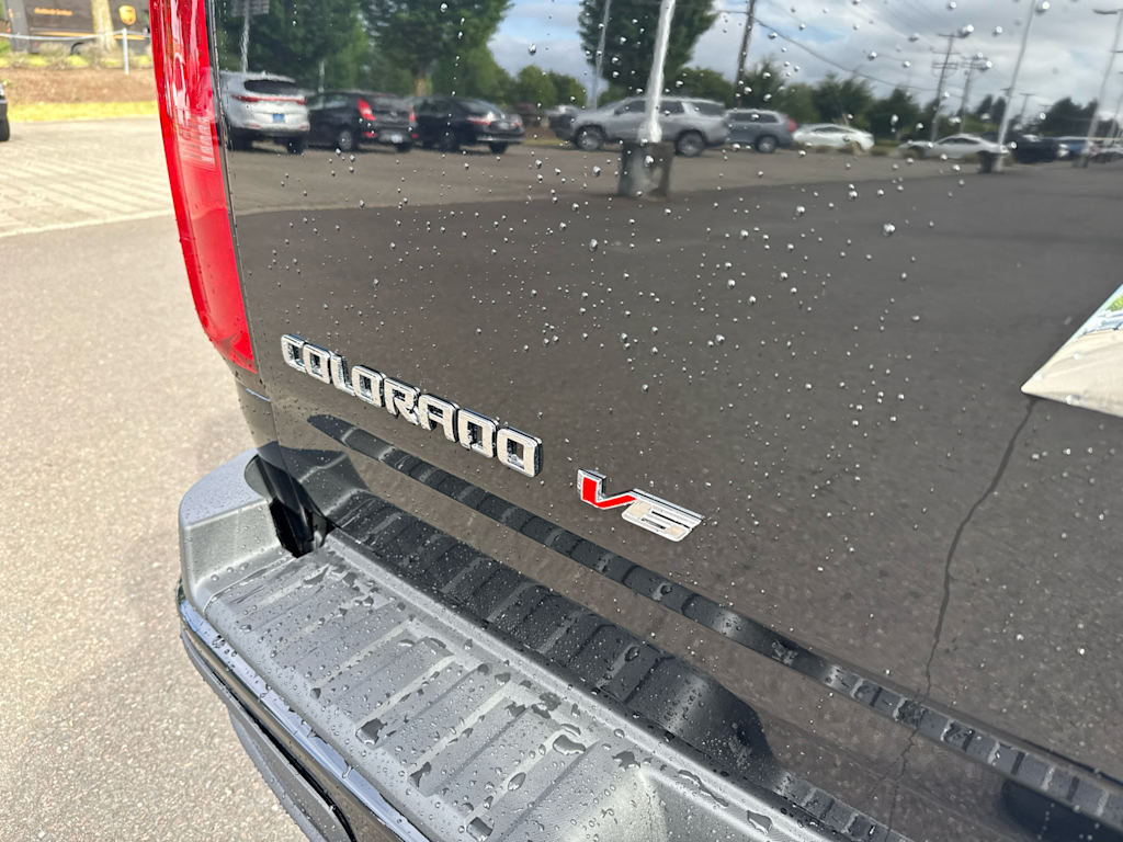 Thumbnail: 2017 Chevrolet Colorado - 7