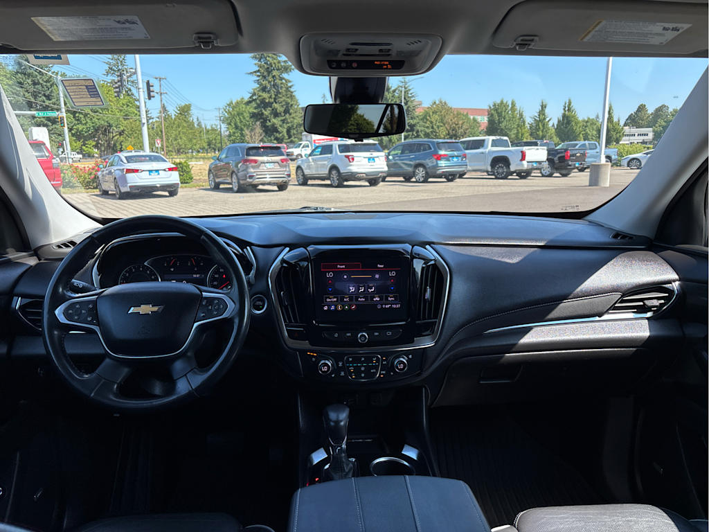 Thumbnail: 2021 Chevrolet Traverse - 10
