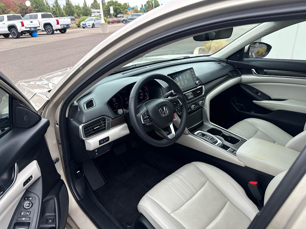 Thumbnail: 2018 Honda Accord - 2