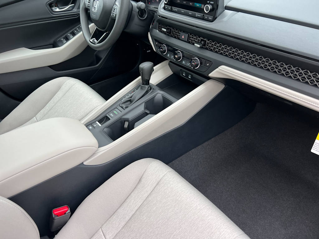 Thumbnail: 2025 Honda Accord - 12