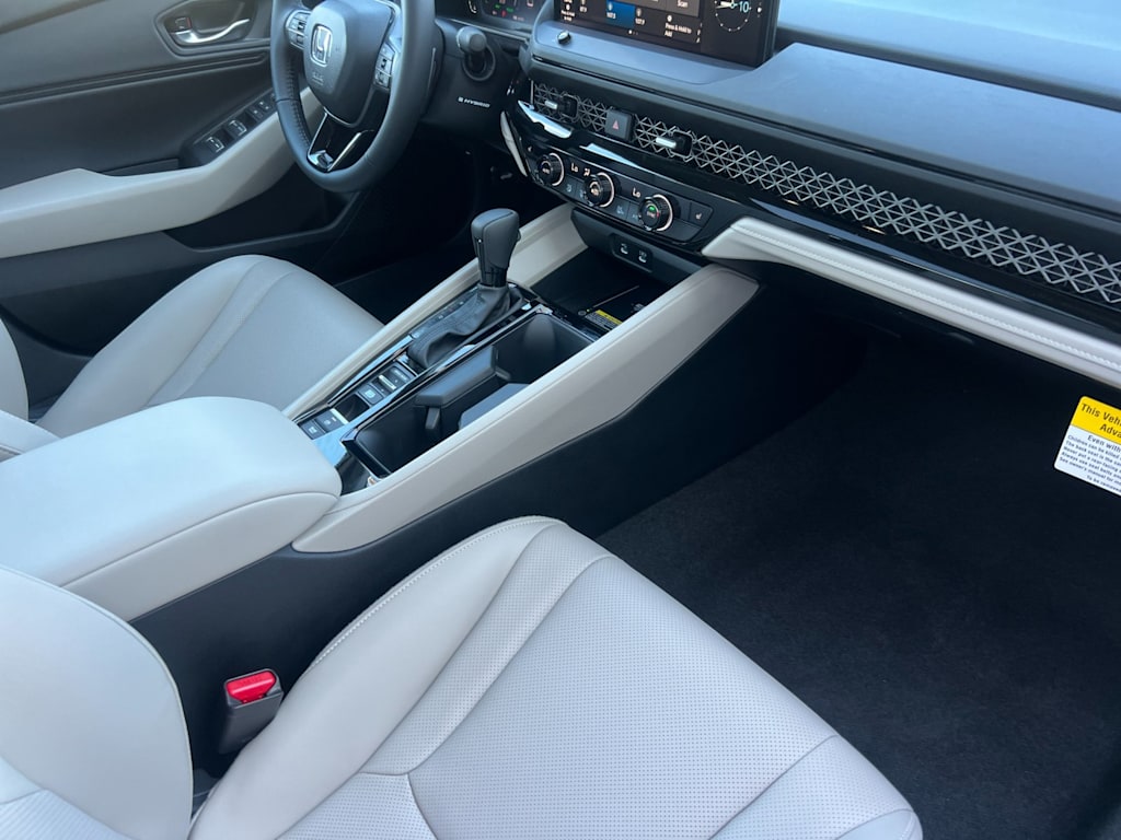 Thumbnail: 2025 Honda Accord - 11