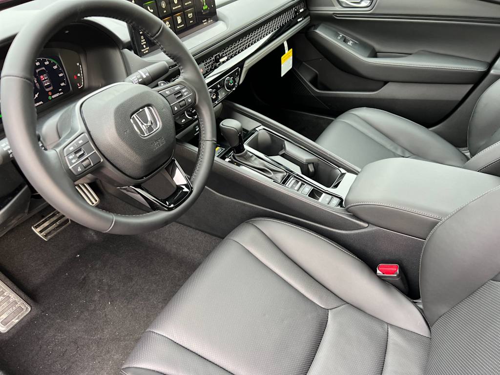 Thumbnail: 2025 Honda Accord - 9