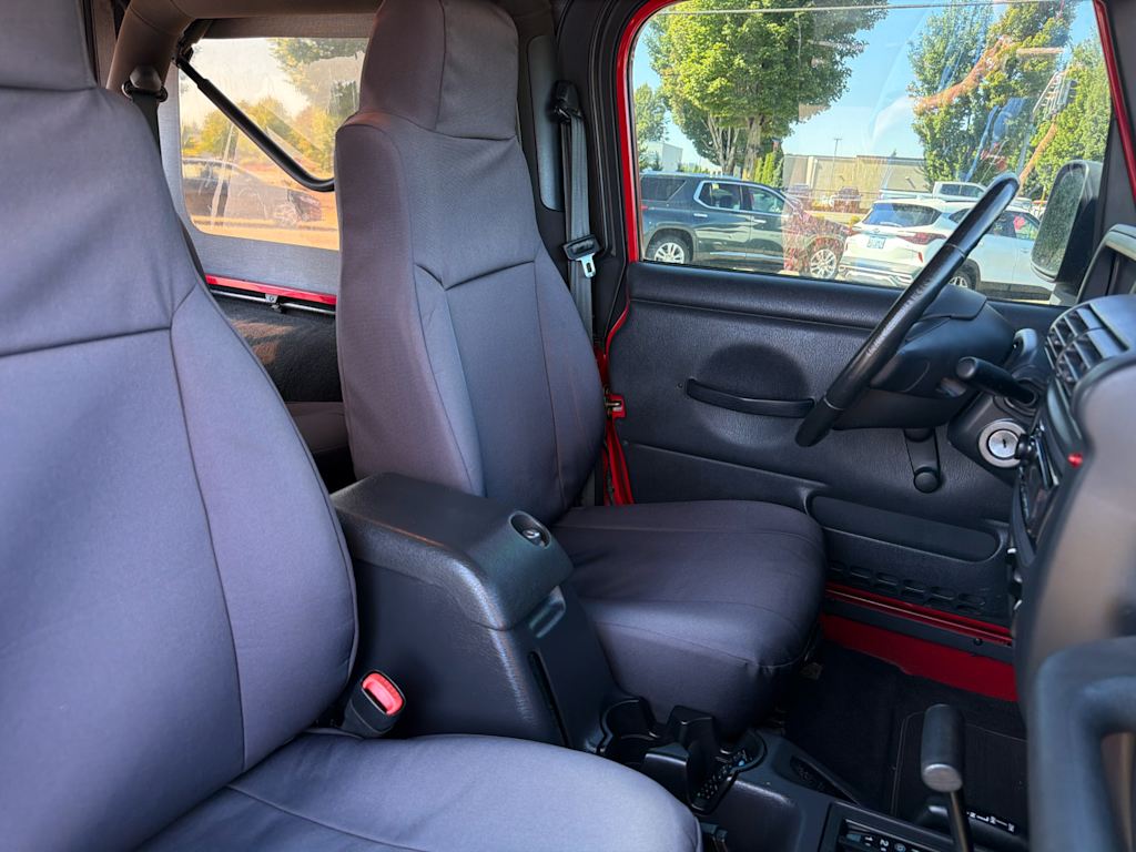 Thumbnail: 2004 Jeep Wrangler - 20