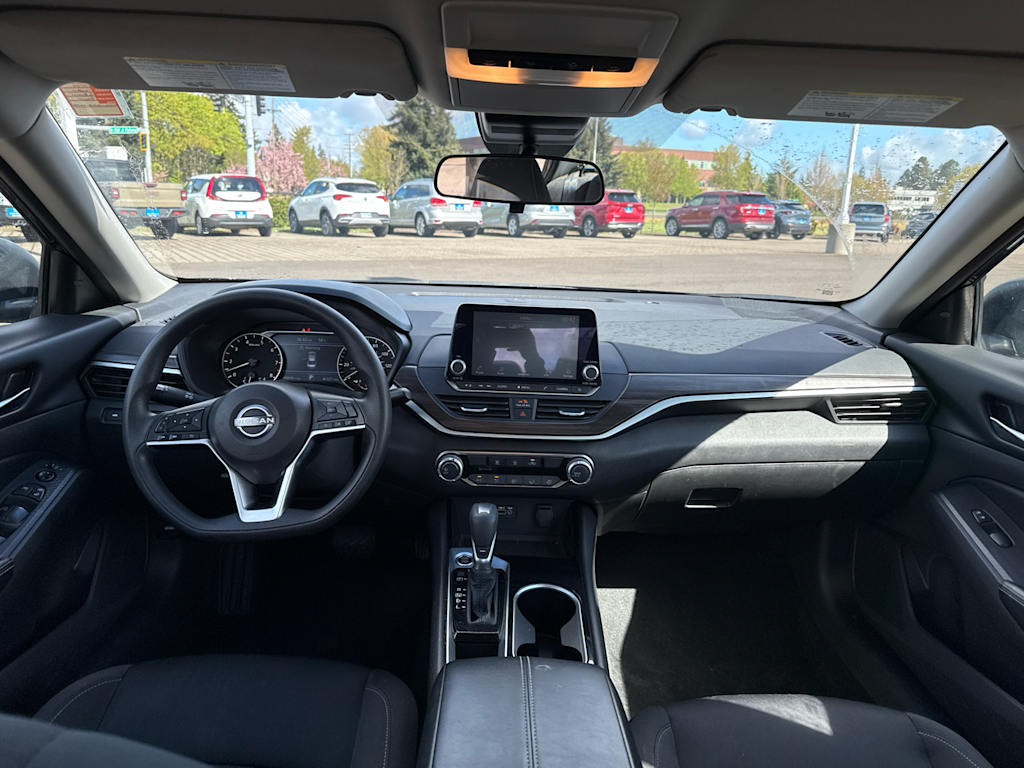 Thumbnail: 2024 Nissan Altima - 2